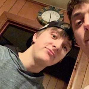 Meet your Posher, Lucas